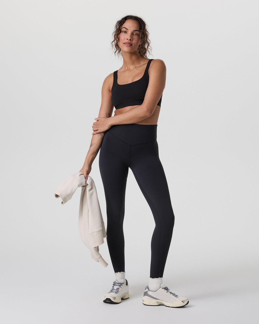 Vuori AllTheForm™ Legging - Short | Black