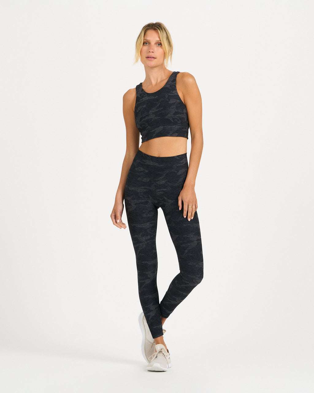 Clean Elevation Legging | Black Camo