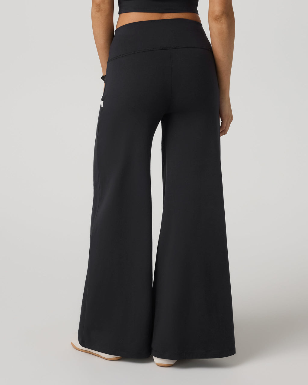 Halo Easy Wideleg Pant | Solid Black