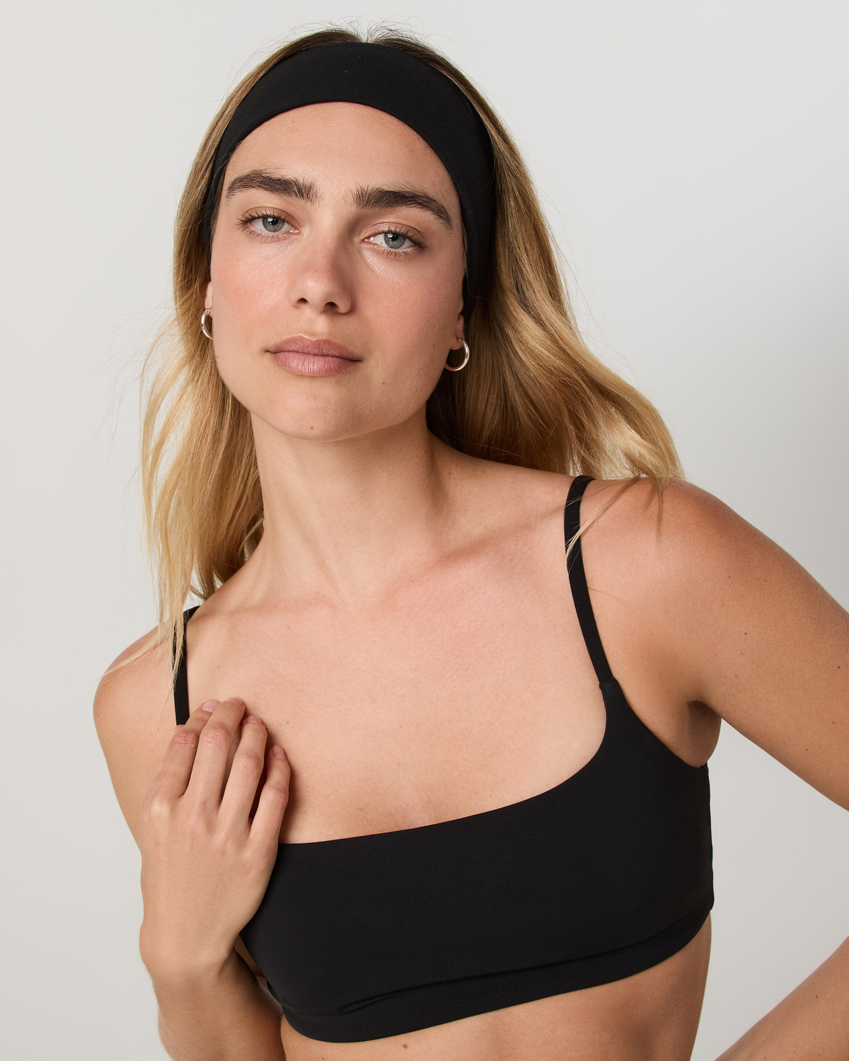 Vuori AllTheFeels™ Wide Headband | Black